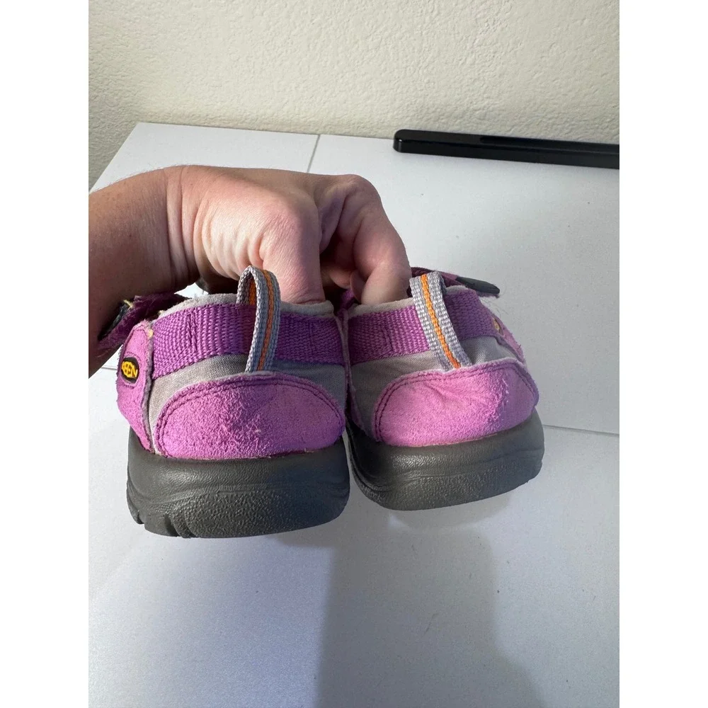 KEEN Newport H2 Sandals Kids Size 3 Purple Waterproof Hiking Gorpcore Minimalist
